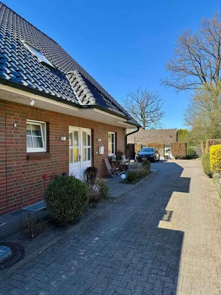 Exklusive Doppelhaushälfte in Hoisdorf – Ihr neues Zuhause!