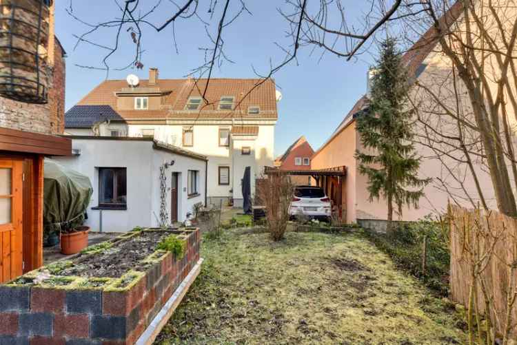 Doppelhaushälfte mit Garten Süd Terrasse Carport