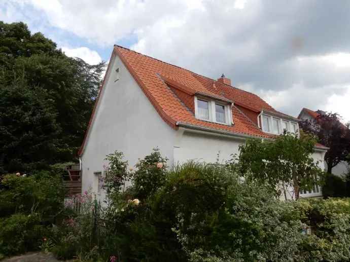 Charmantes freistehendes Haus in Bremen-Lesum