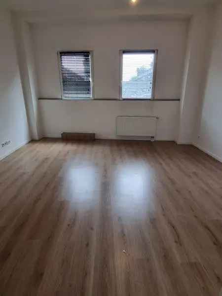 Gemütliche EG-Wohnung mit Terrasse in Derendorf