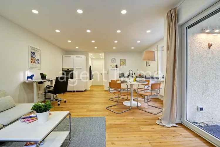MODERN LIVING