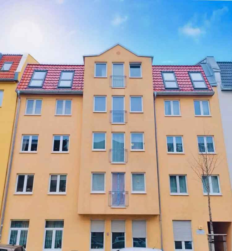 Langfristig vermietete 2-Raumwohnung mit offener Wohnküche und Wannenbad im Paket für Ihr Portfolio!