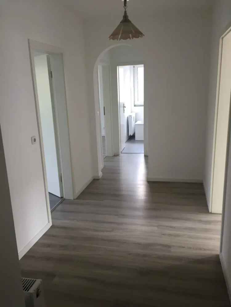 Renovierte Wohnung Duisburg Walsum 65m² Balkon Keller