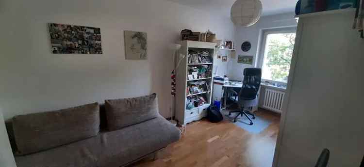 Wohnung mieten in Zehlendorf Berlin helle 3 Zimmer mit Balkon