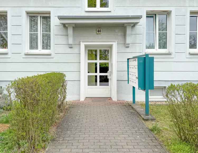 Bezugsfreie 2-Zimmer-Wohnung in Berlin-Johannisthal – ruhig & grün gelegen