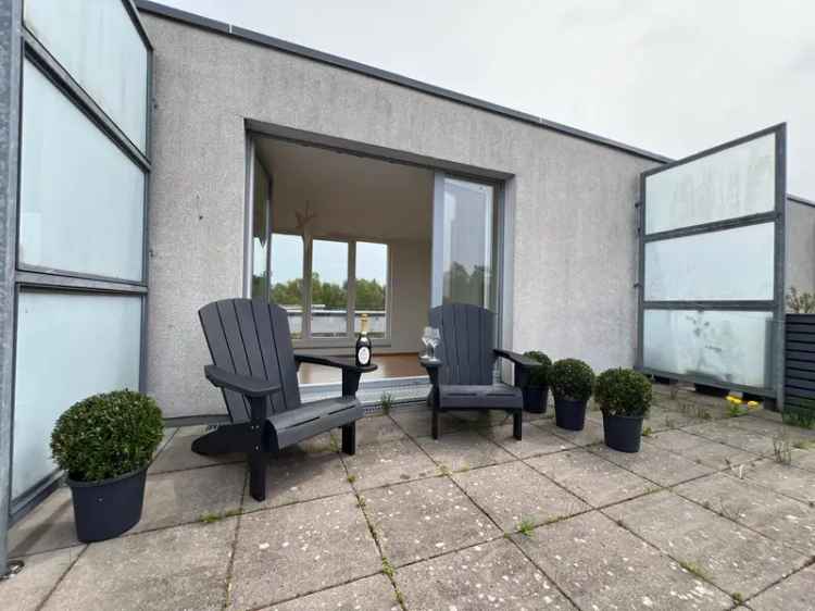 Maisonette-Wohnung mit beeindruckender Aussicht im grünen Langenhorn mit grosser Sonnenterrasse