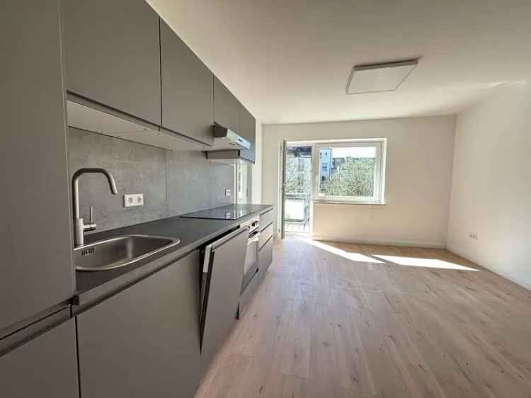 Moderne 2,5-Zimmer ETW, Erstbezug nach Sanierung, ohne Courtage