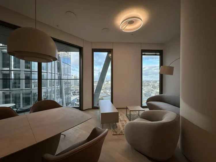 FOUR: möblierte 2-Zimmer-Wohnung mit Loggia Richtung Alte Oper
