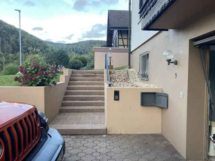 Idyllisch gelegenes 3-Familienhaus mit fantastischem Ausblick in Eberbach