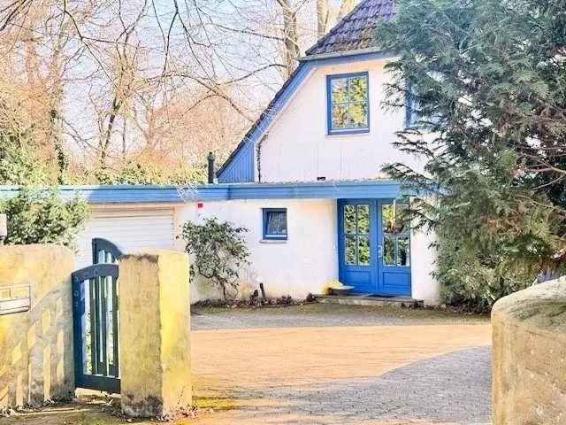Großzügiges Architektenhaus für Eigentümer der Zukunft in Leuchtenburg