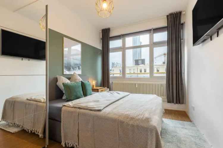 Zentrales und helles Privatzimmer in Frankfurt