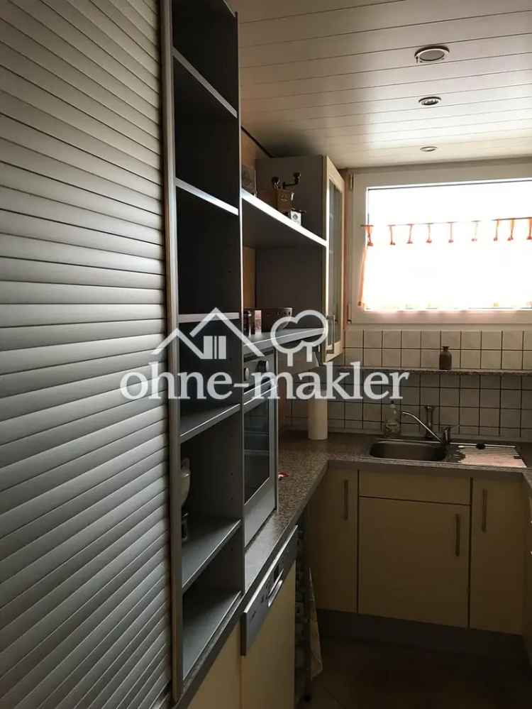 Wohnung möbliert