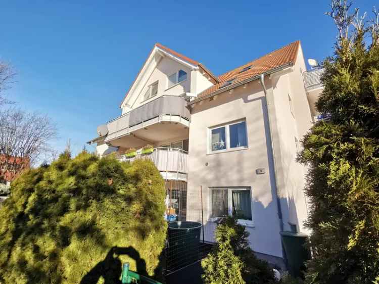 Sonniger Balkon | Geräumige 3 RW | Stellplatz | Gepflegte Wohnanlage | Ruhige Lage | 4,2 % Rendite