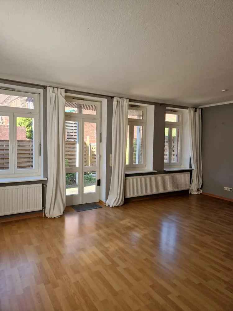 Mieten Wohnung Stade Innenstadt 3 Zimmer mit Terrasse und Stellplatz