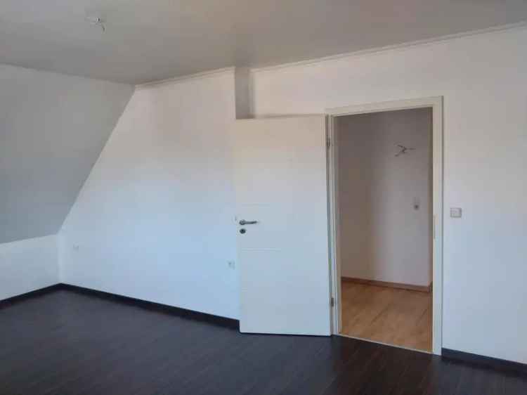Courtagefrei: Schöne 2 Zimmer Wohnung Stelingen