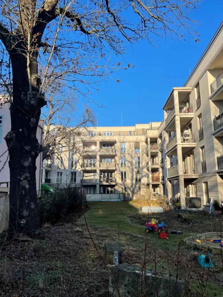 Mieten 4-Raum Wohnung in Dresden mit Gemeinschaftsbereich und Tiefgarage