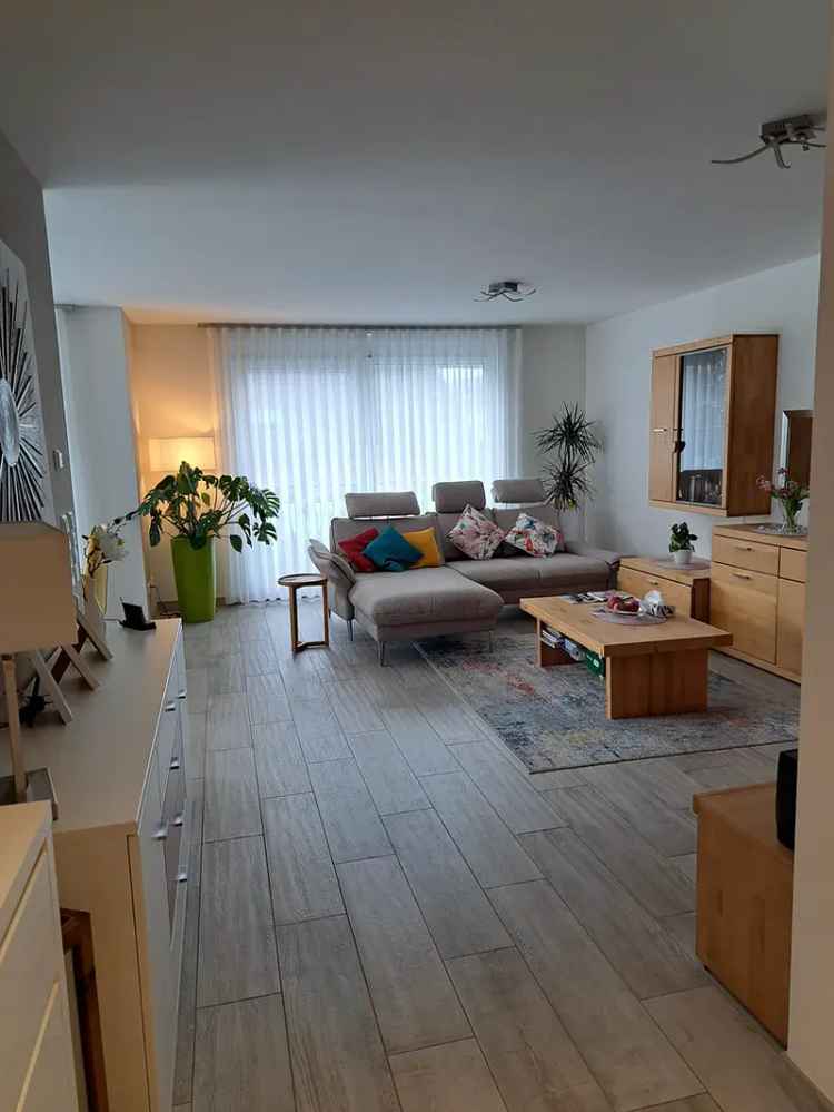 Komfortable und barrierefreie Wohnung in Gengenbach mit Fußbodenheizung und Balkon - ohne Makler