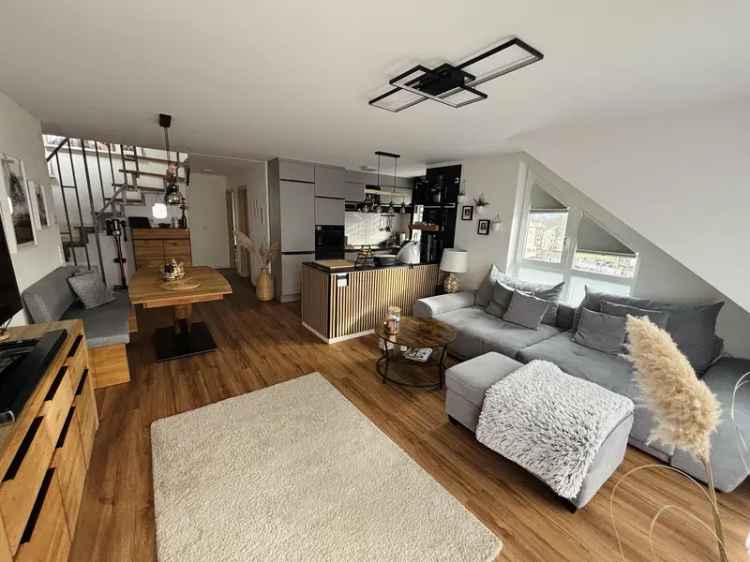 Ihr neues Zuhause: Moderne 5-Zimmer-Maisonette-Wohnung mit Balkon und Wohlfühlfaktor