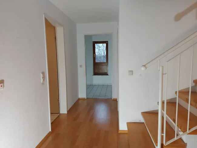 Schicke ETW mit Balkon, 3-Zimmer-Maisonette in beliebtem Wohnpark