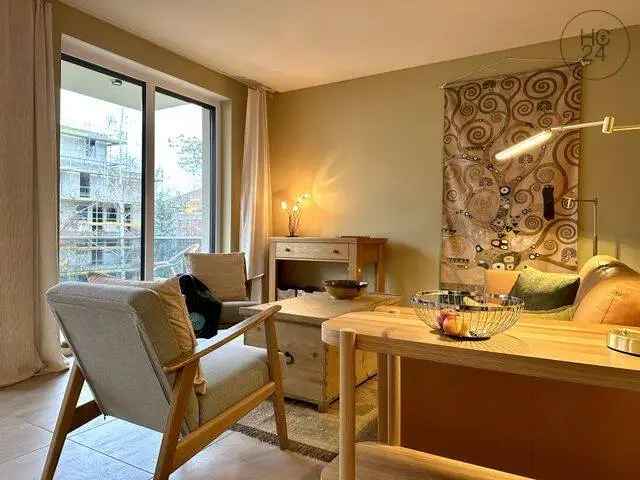 Tolle 3-Raum-Wohnung möbliert in Leipzig-Eutritzsch mit großem Balkon und bodentiefen Fenstern,