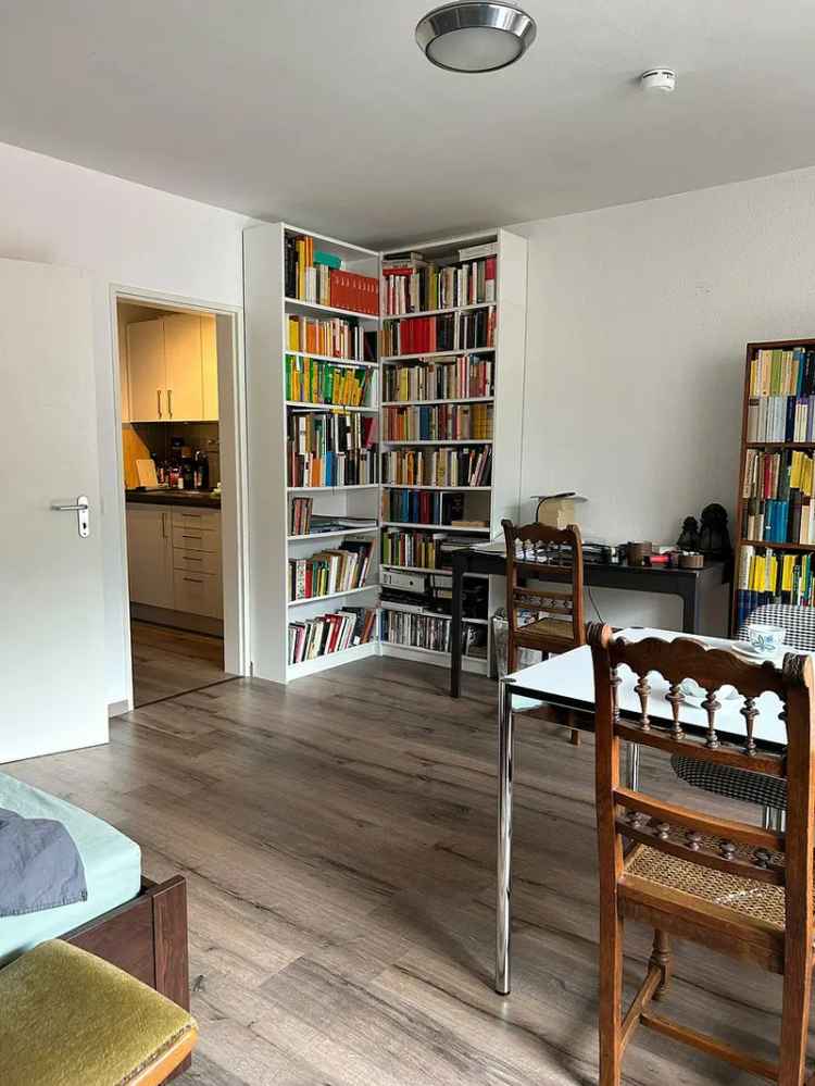 Eigennutzung oder Kapitalanlage (3,91 % Rendite) - DG Wohnung mit 2 Balkonen in Bonn – Poppelsdorf
