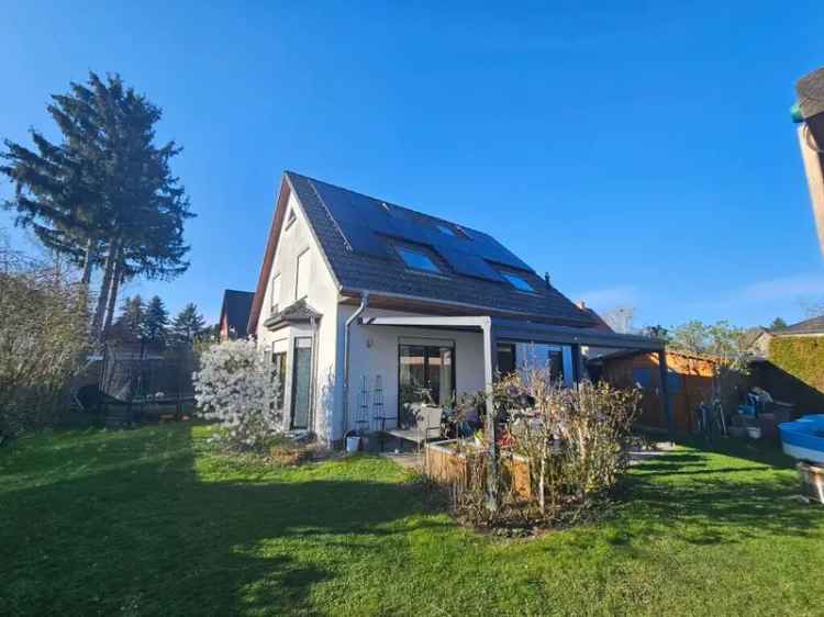 Perfekt ausgebautes kinderfreundliches Einfamilienhaus mit Solaranlage und vielen Extras