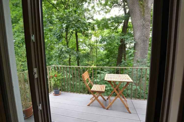 Wundervolle 3-Zimmer Wohnung mit Balkon in ruhiger Top Lage