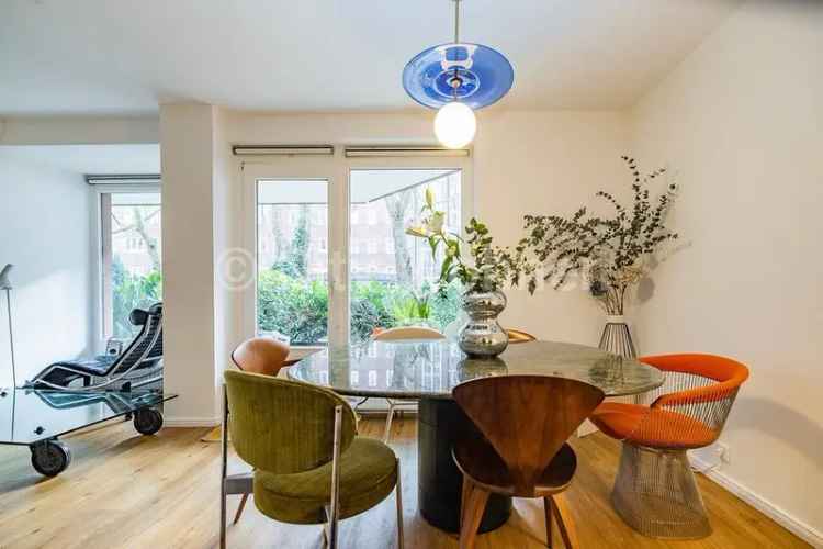 Designer-Möbel in Hamburg-Eppendorf - 3-Zimmer-Wohnung mit Terrasse