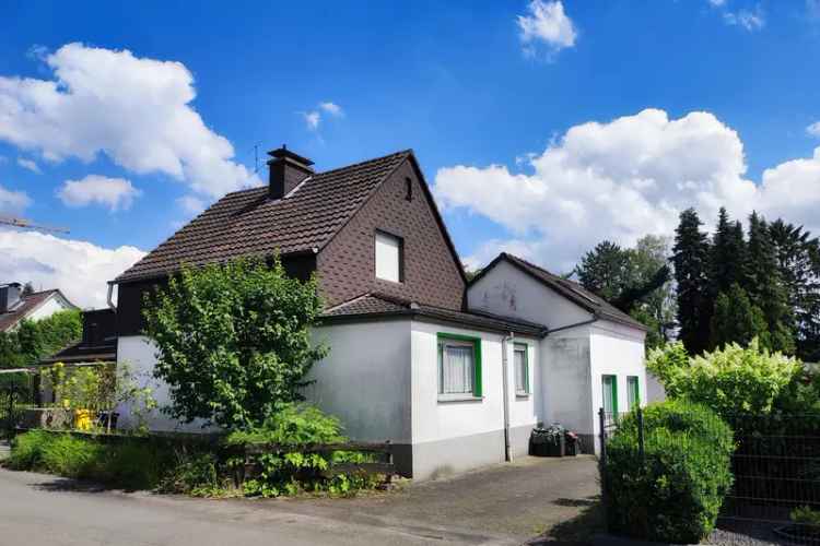 Einfamilienhaus kaufen in Solingen mit Garten und Garage