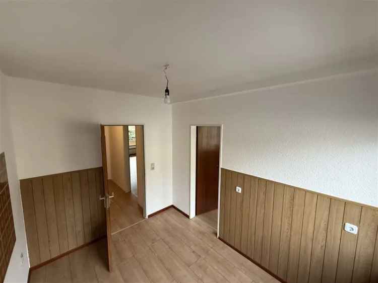 Ihre neue 89 m² Wohnung? Renovierte 3 Zimmer mit Balkon. Lütgendortmund