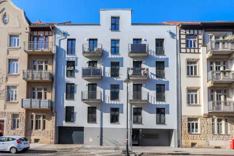 +++ Bezugsfreie Neubauwohnung mit Aufzug, 2 Balkonen und TG-Stellplatz +++