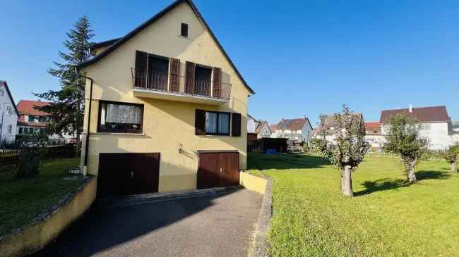 Zweifamilienhaus mit Garten 214m² 1209m² Grundstück