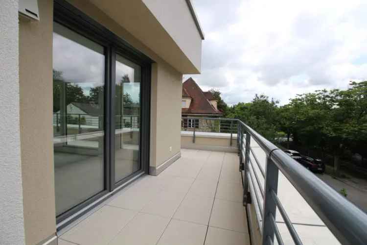 Bestes Obermenzing: in kürze bezugsfertige 3-Zi. Penthouse Wohnung mit Dachterrasse