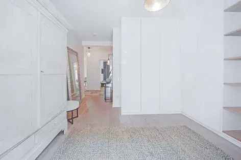 Wohnung mieten in Düsseldorf Medienhafen mit 130 m²