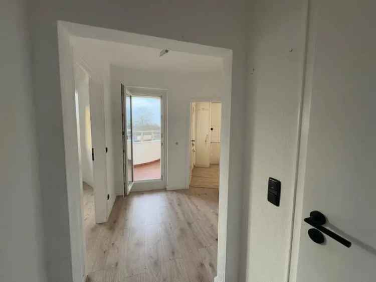 FREI AB SOFORT! Kleines schönes Appartement zum Selbstbezug in Holthausen!