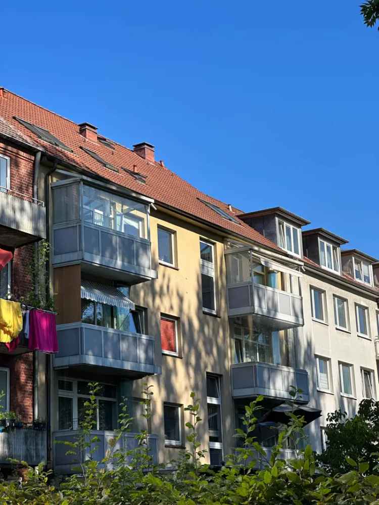 Zentrale 2,5 Zimmer Wohnung – ca. 66m², 1.150 € Kaltmiete