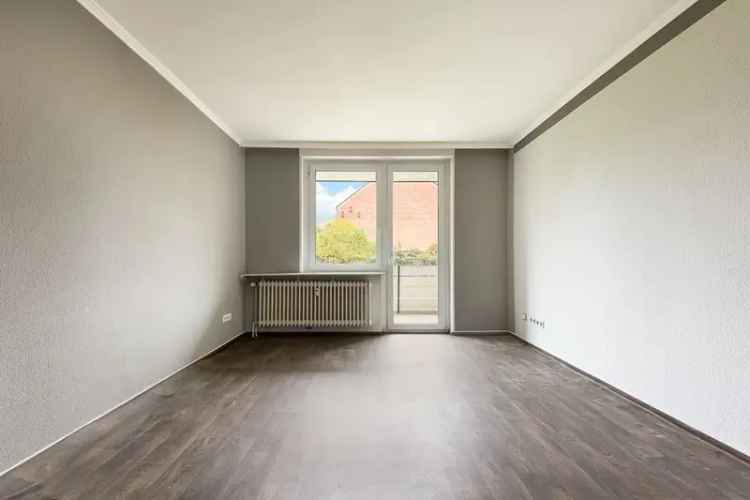 Helle 2-Zimmer-Wohnung mit Südbalkon zur Eigennutzung oder Kapitalanlage in Rönneburg