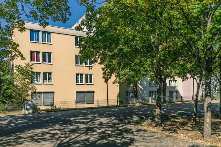 Möbliertes Studentenwohnzimmer in zentraler Lage Mannheims