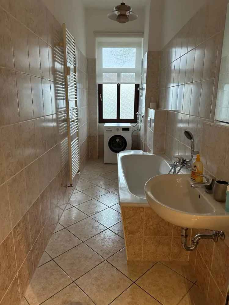 Wunderschöne große Altbauwohnung direkt zentral am Rosenthal