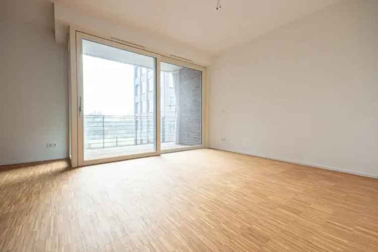 Hafen 1 Wohnung 113m² 3 Zimmer 2 Bäder Loggia Aufzug Tiefgarage