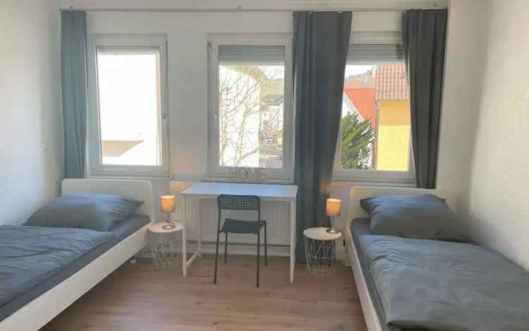 möbliertes WG-Zimmer mit Wlan, TV, Gästeküche, Bad/WC Teilung, Waschmaschine, Trockner