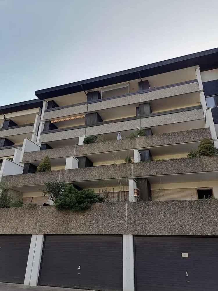 Schöne ruhige 1.Zi. Wohnung mit EBK und Terrasse in Bad Liebenzell