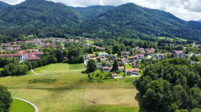 Großes Landhaus mit Weitblick in Bad Heilbrunn