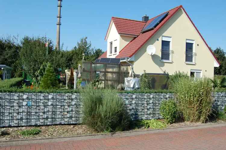 Modernes Einfamilienhaus mit Gartenparadies und Doppelgarage südlich von Bremen 