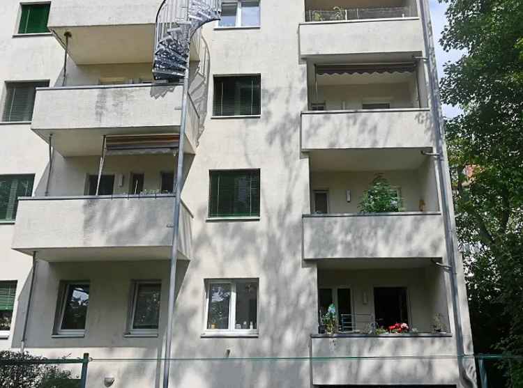 3 Zimmer Wohnung Hochparterre Denkmalgeschütztes Haus 1934