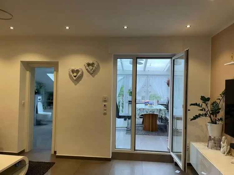 Gerschede - Modernisiertes Reihenmittelhaus mit Balkon und hochwertigen Ausstattungen – Einzugbereit!