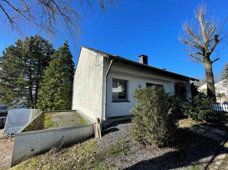 Hausverkauf in Fröndenberg mit Modernisierungsmöglichkeiten und Garten