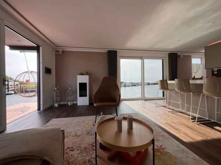 LUXUS Hausboot – 3 Etagen – 100m² Wohnen + 120 m² SONNENTERRASSE – Kamin, Kino, komplett individuell