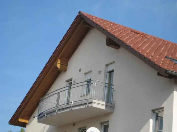 Kostheim - Schöne 3-Zimmer-Wohnung, komplett möbliert, von privat zu vermieten.