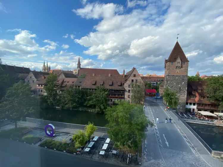 Kernsaniertes Apartment im Herzen von Nürnberg!